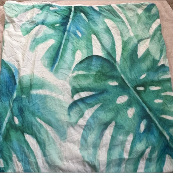 Wayfair Tropical Duvet & Pillowcase Queen Set - Picture 4 of 5